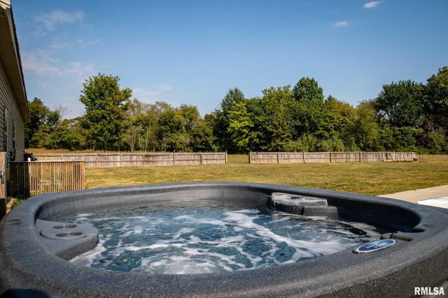 1615 POSEY Street, Marion, IL 62959