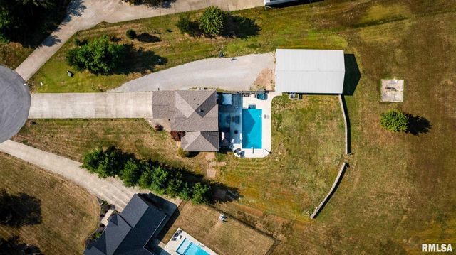 1615 POSEY Street, Marion, IL 62959