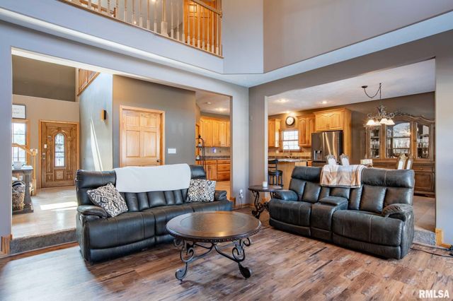 1615 POSEY Street, Marion, IL 62959