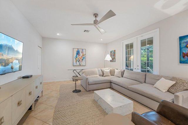 10731 Ivanhoe Lane, Wellington, FL 33414