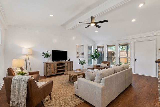 1309 N Morris Street, Mckinney, TX 75069