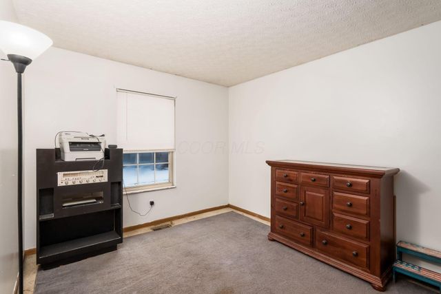 4455 Catamaran Drive, Columbus, OH 43207