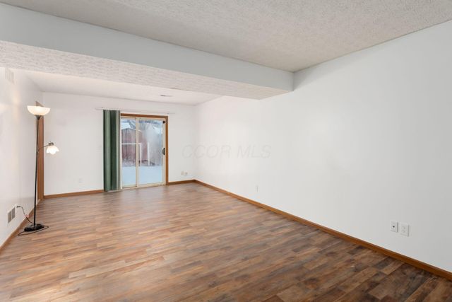 4455 Catamaran Drive, Columbus, OH 43207