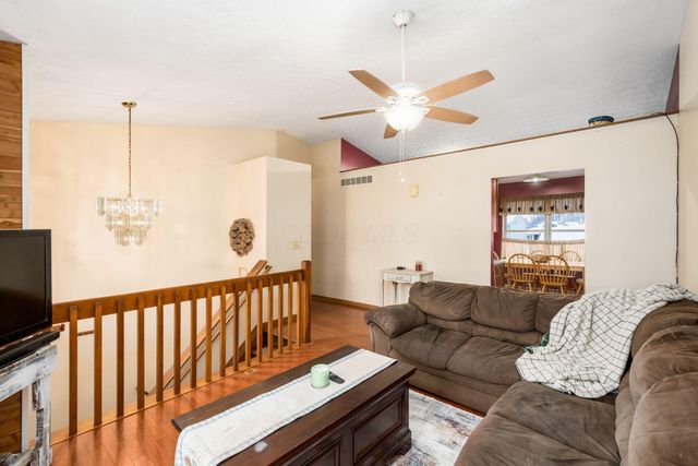 4455 Catamaran Drive, Columbus, OH 43207