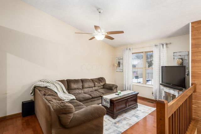 4455 Catamaran Drive, Columbus, OH 43207