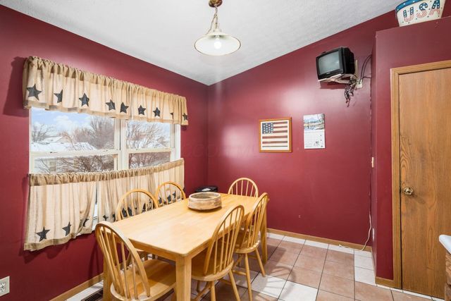 4455 Catamaran Drive, Columbus, OH 43207