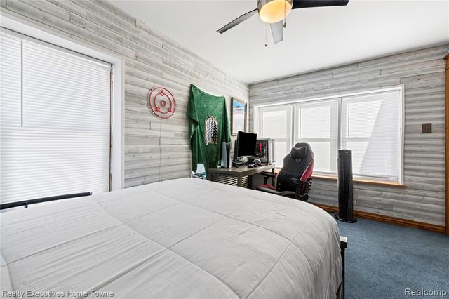 3724 Shorewood Road, Burtchville, MI 48059