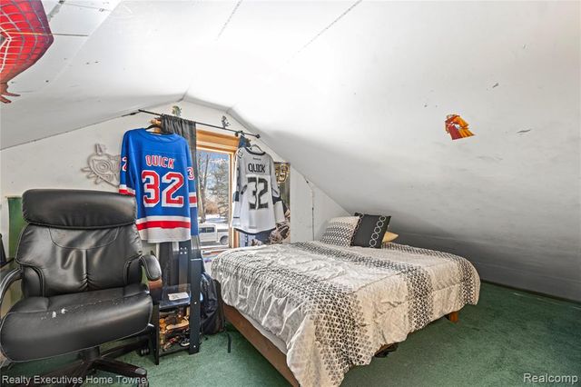 3724 Shorewood Road, Burtchville, MI 48059