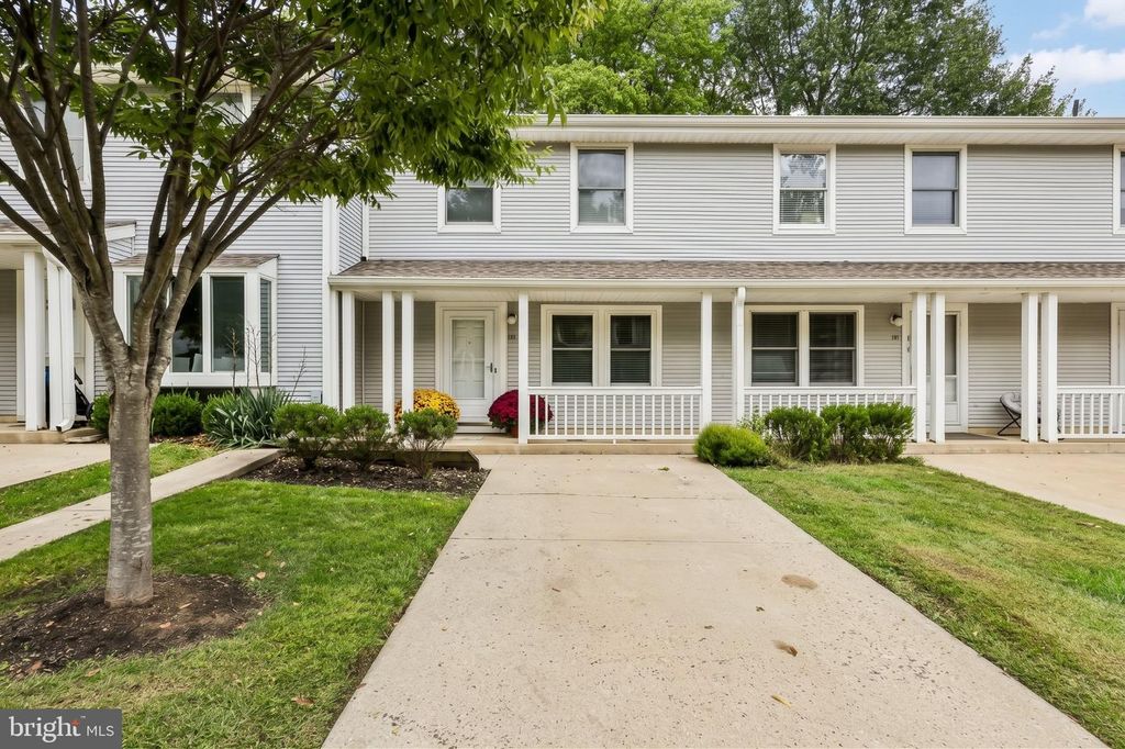 53 DAVID BREARLEY CT, PRINCETON, NJ 08540 — exterior