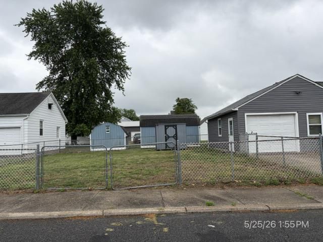304 SECOND AVE, Harrington, DE 19952