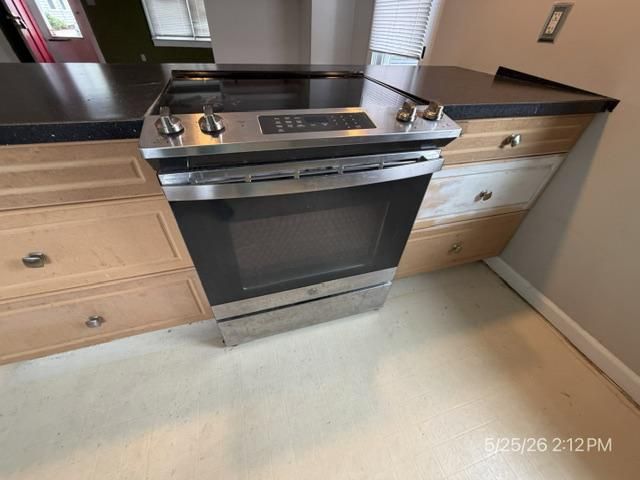 304 SECOND AVE, Harrington, DE 19952