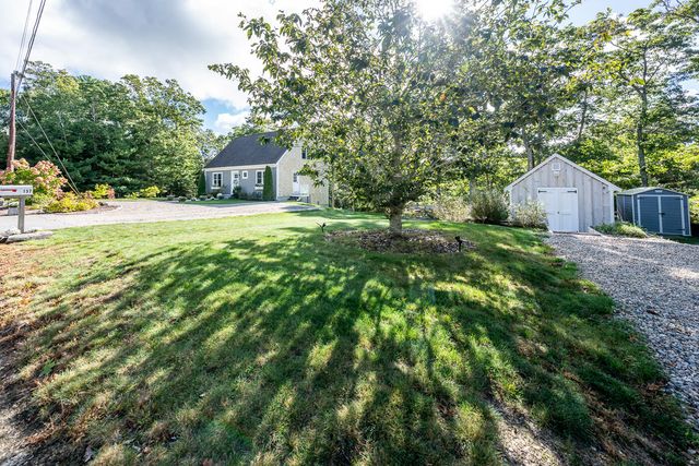 137 Falmouth-Sandwich Road, Mashpee, MA 02649