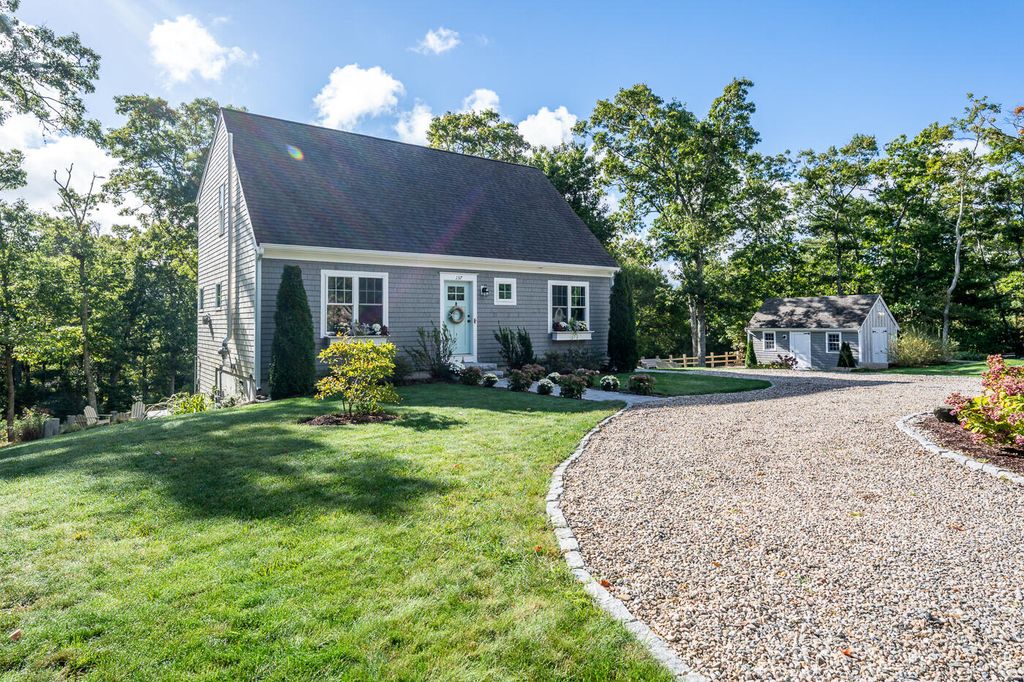 137 Falmouth-Sandwich Road, Mashpee, MA 02649