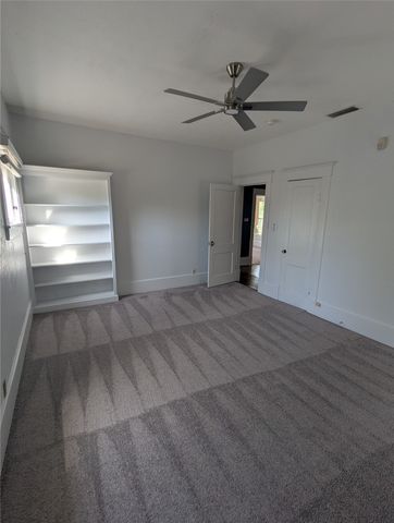 4526 Reiger Avenue, Dallas, TX 75246