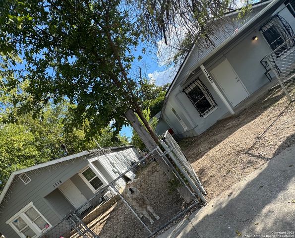 1722 Arbor, San Antonio, TX 78207