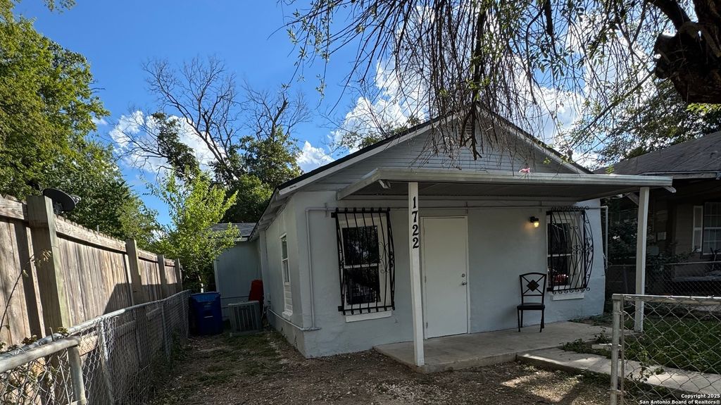 1722 Arbor, San Antonio, TX 78207