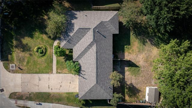 1733 Creek Drive, Houston, TX 77055