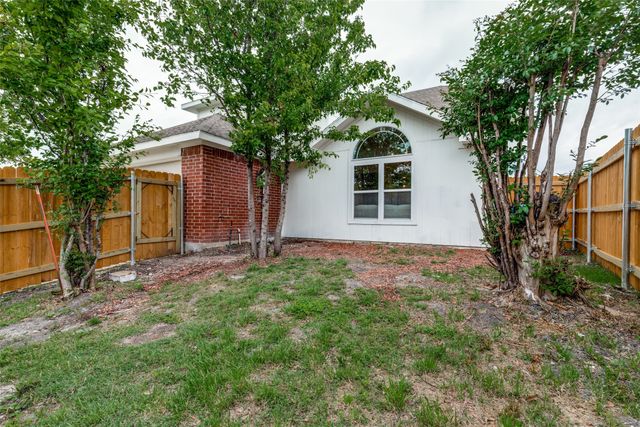 7602 Harbor Drive, Rowlett, TX 75088