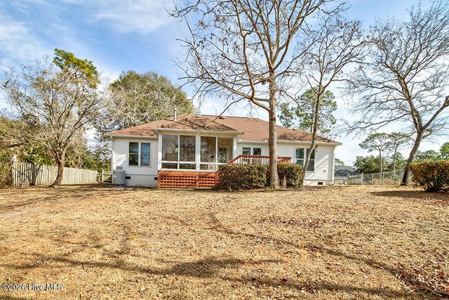 714 Summit Drive, Southport, NC 28461