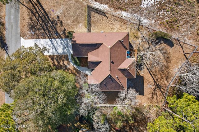 714 Summit Drive, Southport, NC 28461