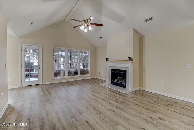 714 Summit Drive, Southport, NC 28461