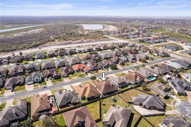 6534 Picante Dr, Corpus Christi, TX 78414