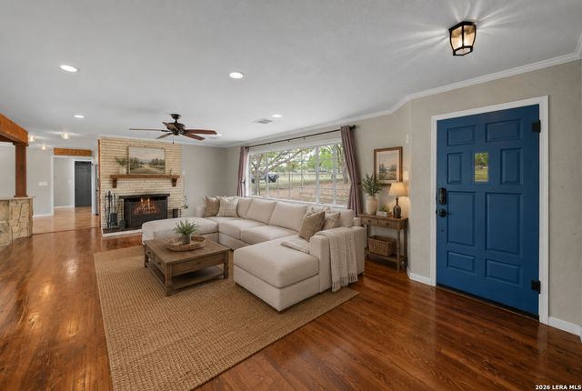 1094 Harper Road, Kerrville, TX 78028