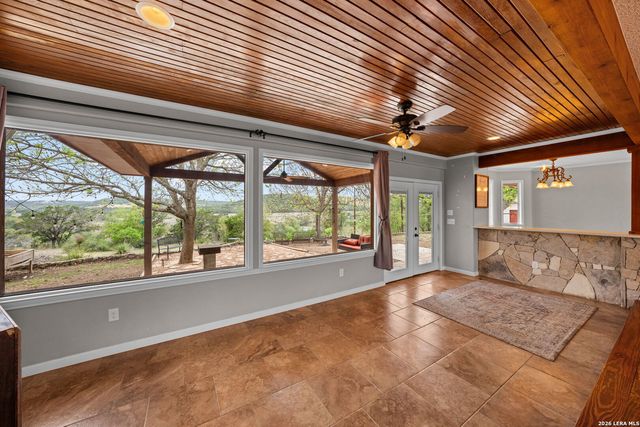 1094 Harper Road, Kerrville, TX 78028