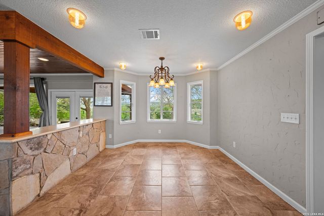 1094 Harper Road, Kerrville, TX 78028