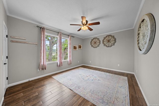 1094 Harper Road, Kerrville, TX 78028