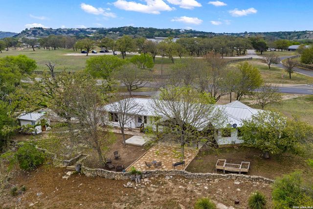 1094 Harper Road, Kerrville, TX 78028