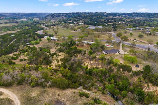 1094 Harper Road, Kerrville, TX 78028