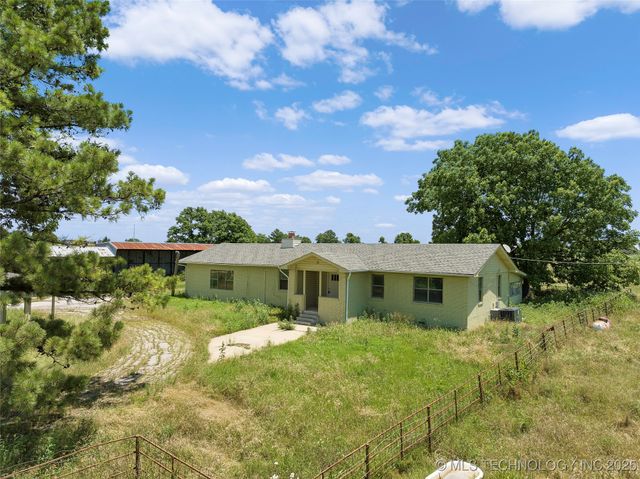 7740 Swayback, Sulphur, OK 73086