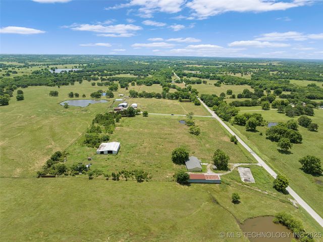 7740 Swayback, Sulphur, OK 73086