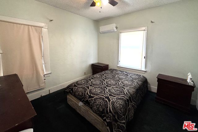 1620 West Boulevard, Los Angeles, CA 90019