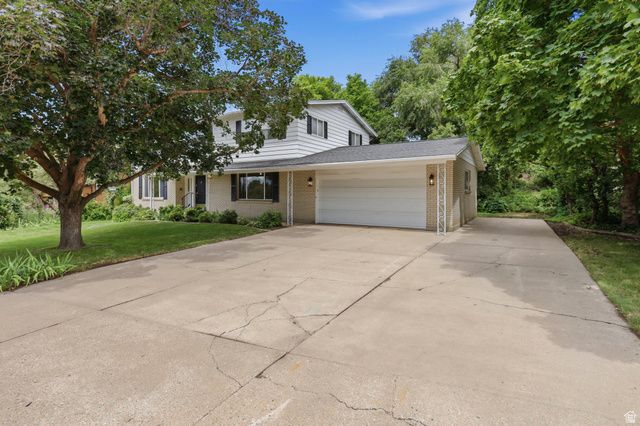 212 W BAYVIEW DR, Farmington, UT 84025