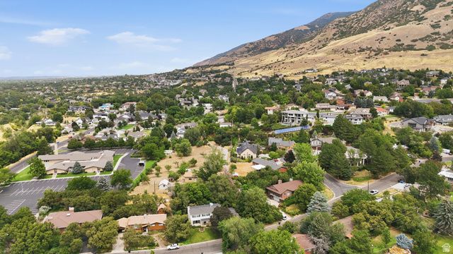 212 W BAYVIEW DR, Farmington, UT 84025