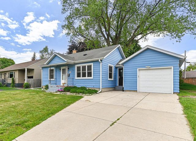N90W16702 Pershing AVENUE, Menomonee Falls, WI 53051