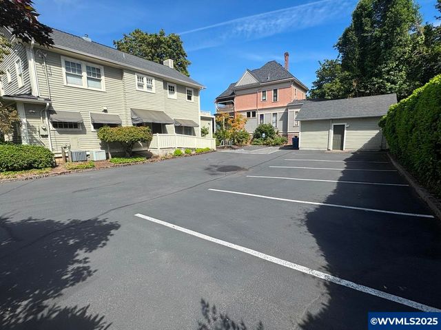 1320 Chemeketa St NE, Salem, OR 97301
