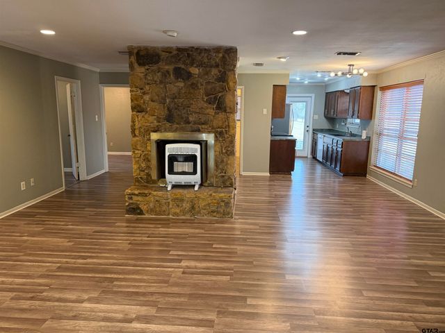 1152 Fairway Dr. West, Hideaway, TX 75771