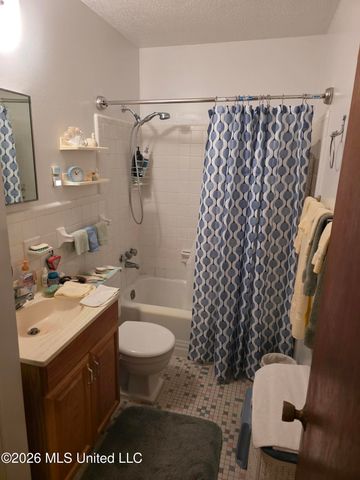8362 Laurett Cove, Southaven, MS 38671