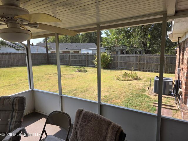 8362 Laurett Cove, Southaven, MS 38671
