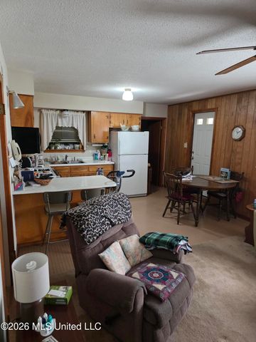 8362 Laurett Cove, Southaven, MS 38671