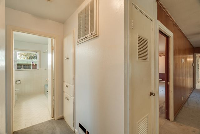 501 S Hilltop Street, Burkburnett, TX 76354