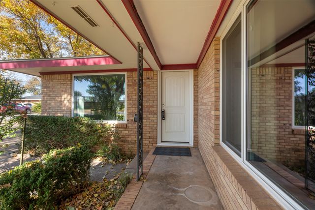 501 S Hilltop Street, Burkburnett, TX 76354