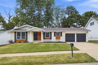 12285 Wensley Road, Florissant, MO 63033