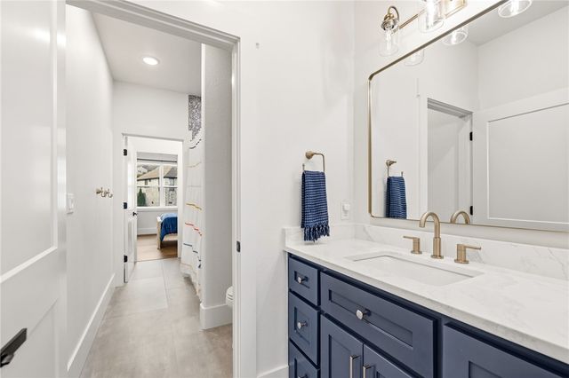 480 Ozark View Drive, Fayetteville, AR 72703