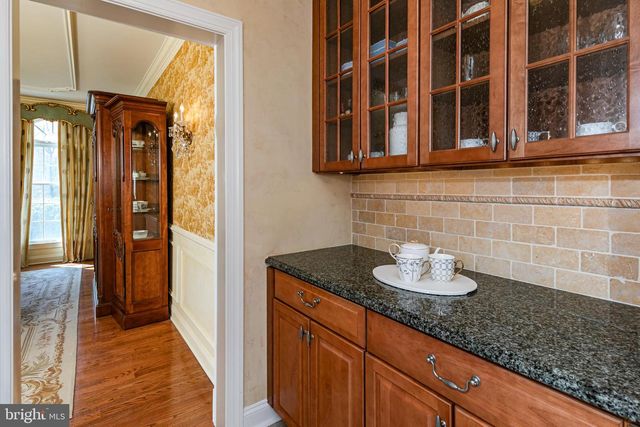 50 STONE CLIFF RD, Princeton, NJ 08540