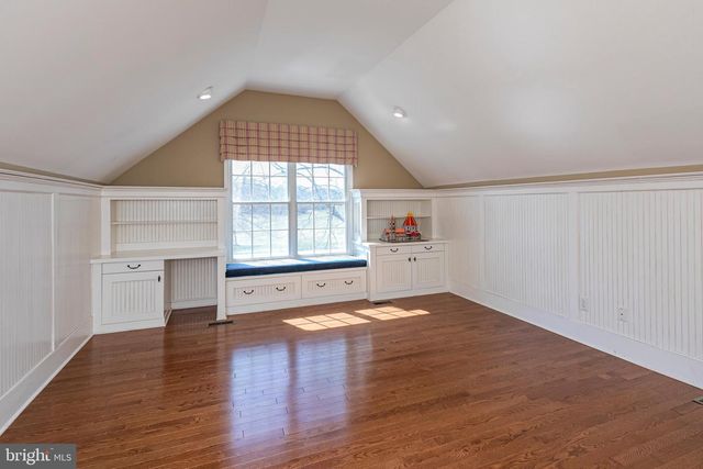 50 STONE CLIFF RD, Princeton, NJ 08540