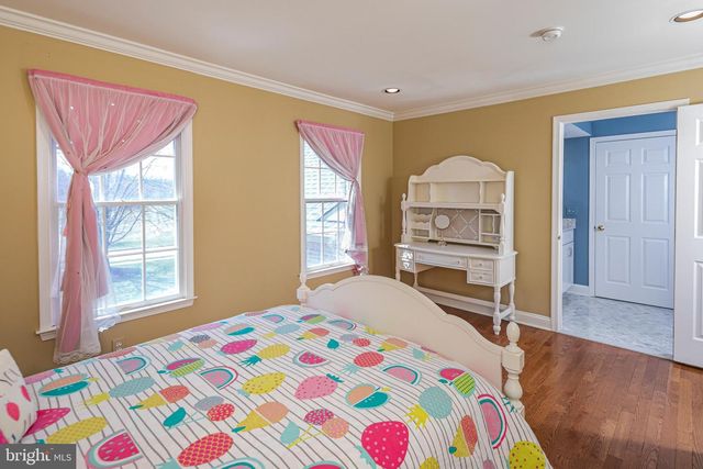 50 STONE CLIFF RD, Princeton, NJ 08540